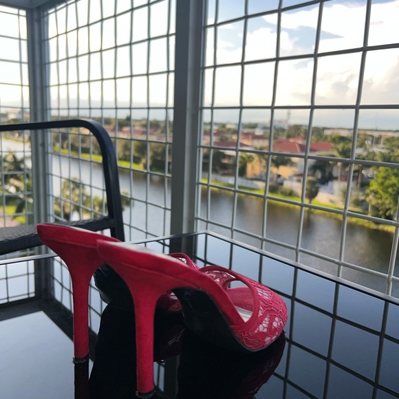 Nine West Read Comfy Shoes - Picture 3 of 6